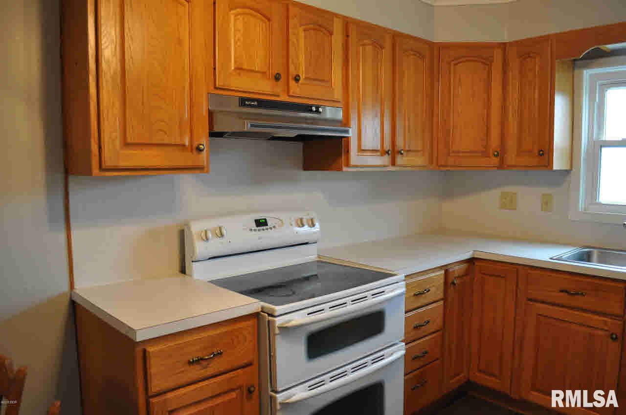 19394 Ewing Road Ewing, IL 62836 - Photo 16 of 43