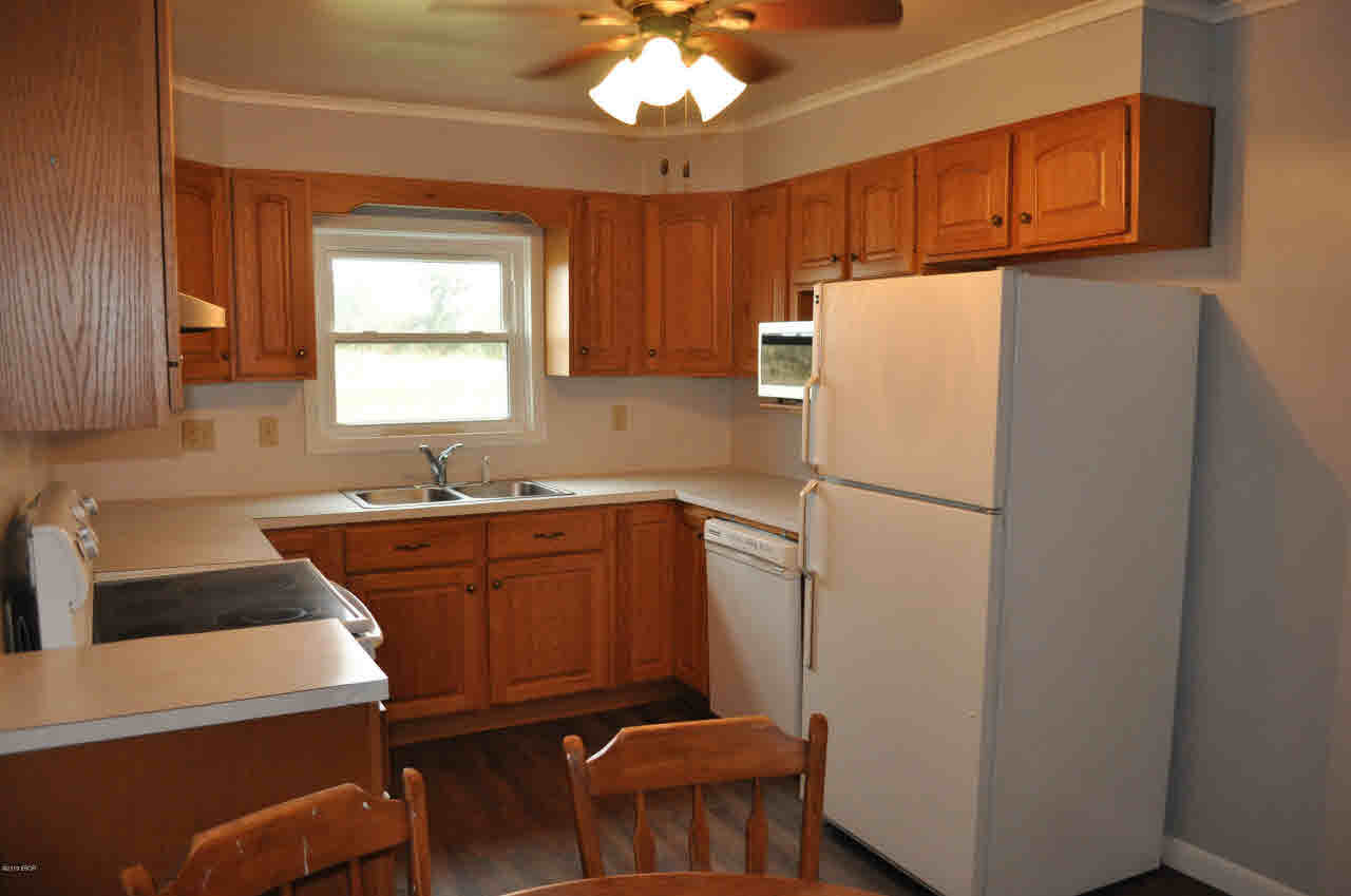 19394 Ewing Road Ewing, IL 62836 - Photo 17 of 43