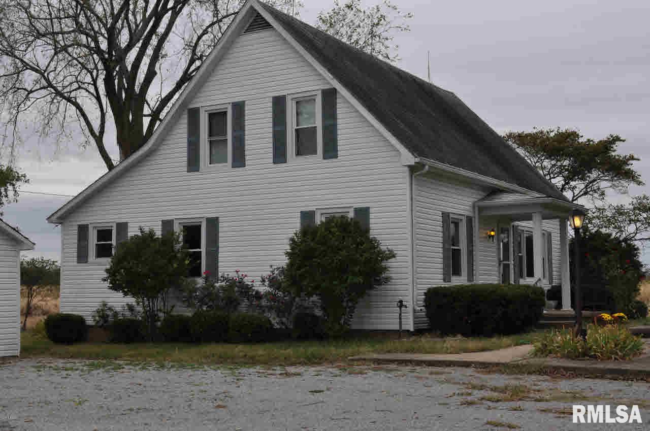 19394 Ewing Road Ewing, IL 62836 - Photo 3 of 43