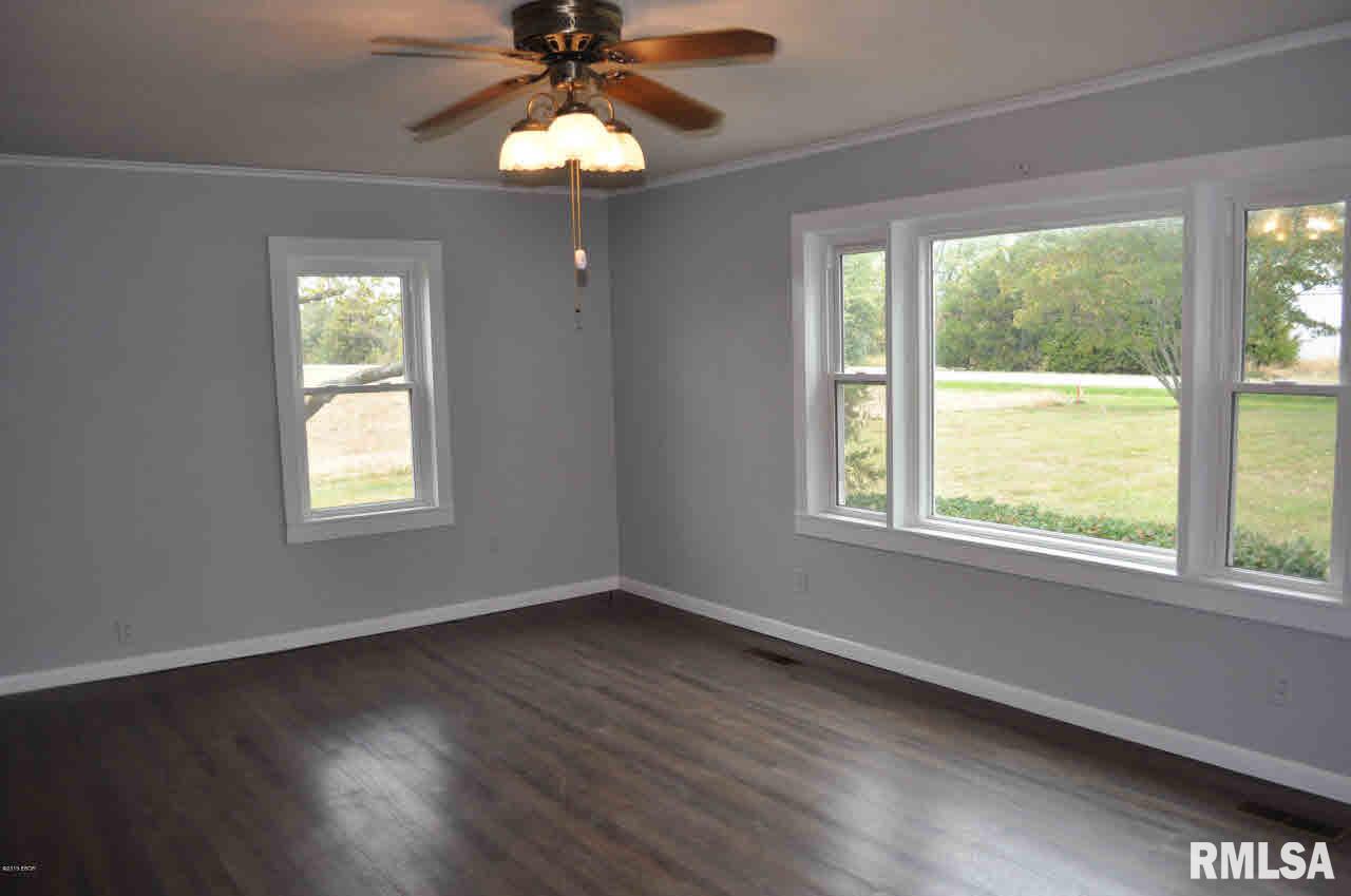 19394 Ewing Road Ewing, IL 62836 - Photo 6 of 43