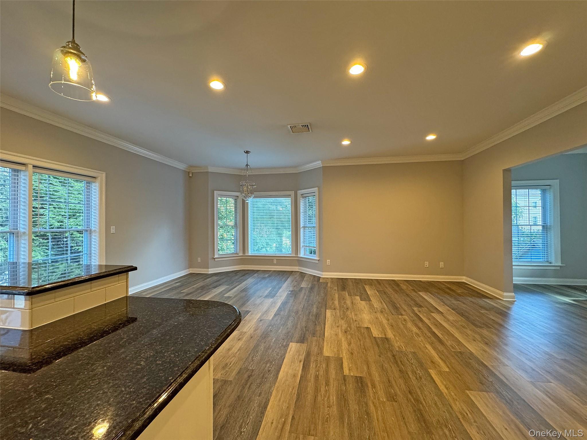 30 High Street, Unit B Rye, NY 10580 - Photo 7 of 20 Living/Dining