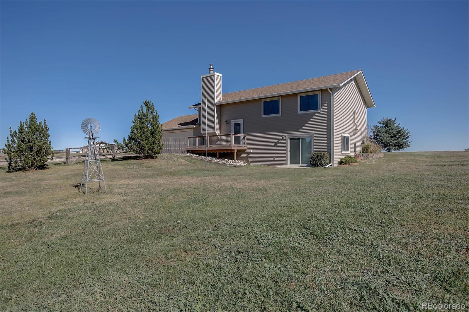 1276 Buttercup Road Elizabeth, CO 80107 - Photo 3 of 26 Gallery Image 3