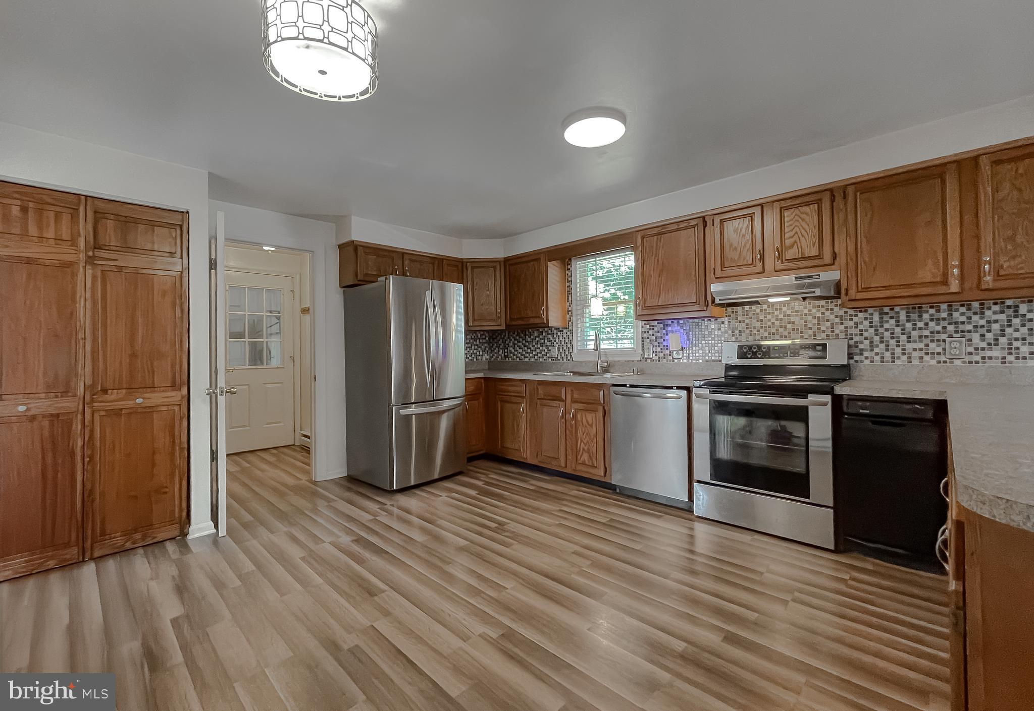 12400 Popes Creek Road Newburg, MD 20664 - Photo 12 of 32