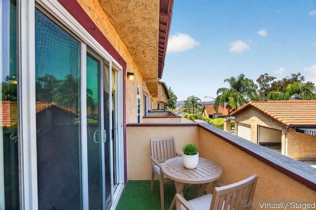 10810 Riderwood Terrace, Unit C Santee, CA 92071 - Photo 13 of 37 Digitally Altered. Original Image (https://zimg.paragon.ice.com/ParagonImages/Property/PA/SDMLS/-522753/28/533/400/e1b66ae2070fc262f1589ff947e612a4/3/ca1c16d1037621ba0047e0d07fd62db1/-522753-12677332-a5fd-483e-9dd0-2fa15e70a65d.JPG)