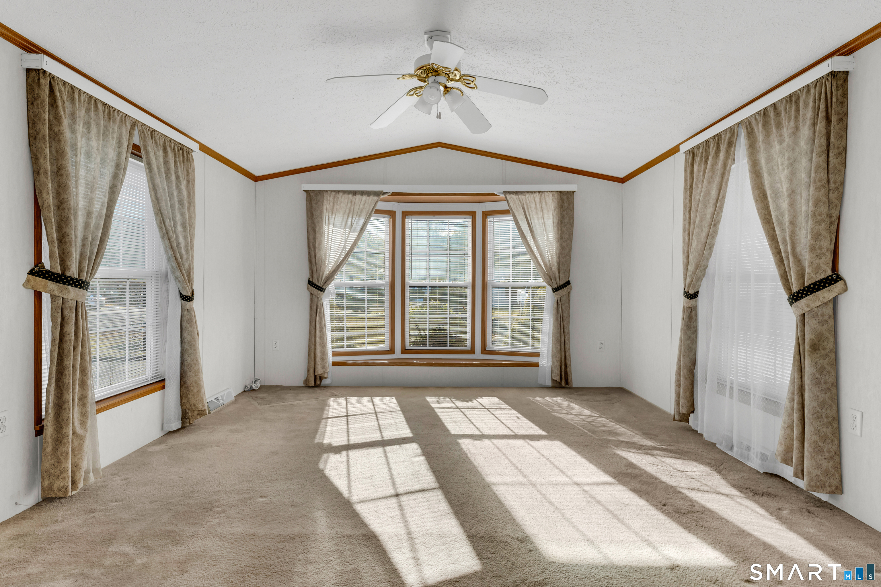 4 Maple Road Southington, CT 06489 - Photo 8 of 35