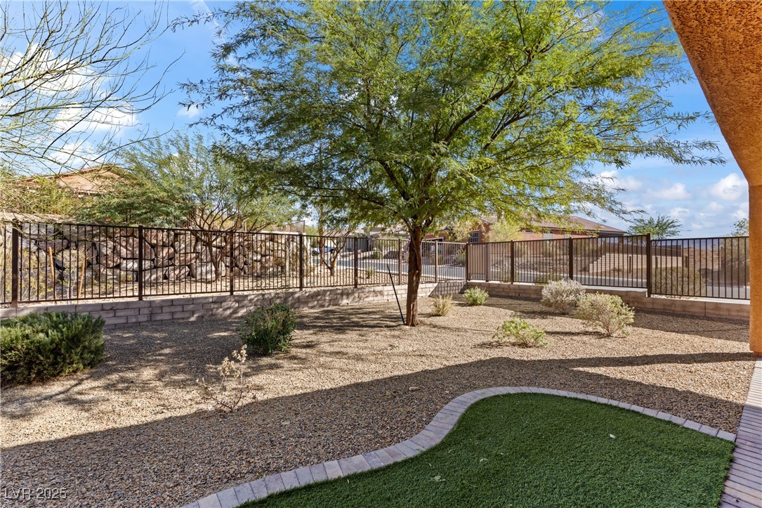846 Trickling Brook Ridge Mesquite, NV 89034 - Photo 48 of 71