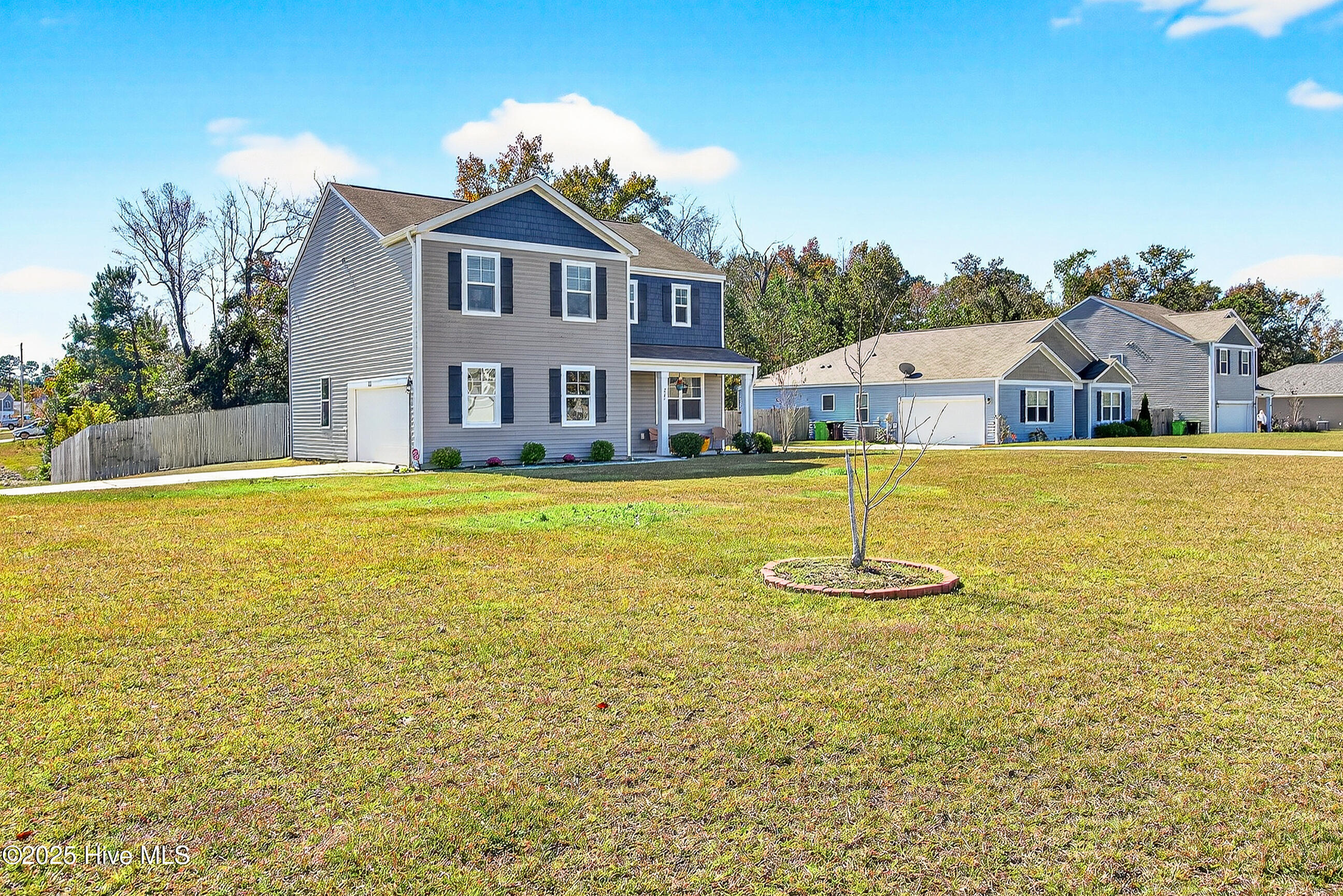 221 Cheswick Drive Holly Ridge, NC 28445 - Photo 2 of 41 02