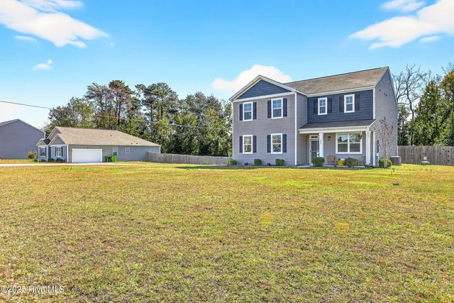 $408,000 | 221 Cheswick Drive, Holly Ridge, NC 28445