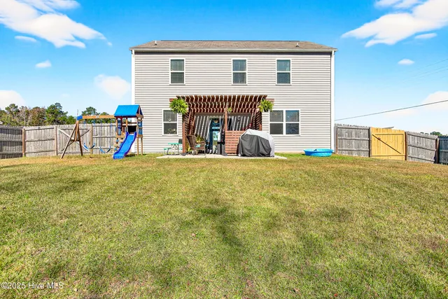 $408,000 | 221 Cheswick Drive, Holly Ridge, NC 28445