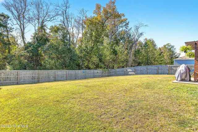 $408,000 | 221 Cheswick Drive, Holly Ridge, NC 28445