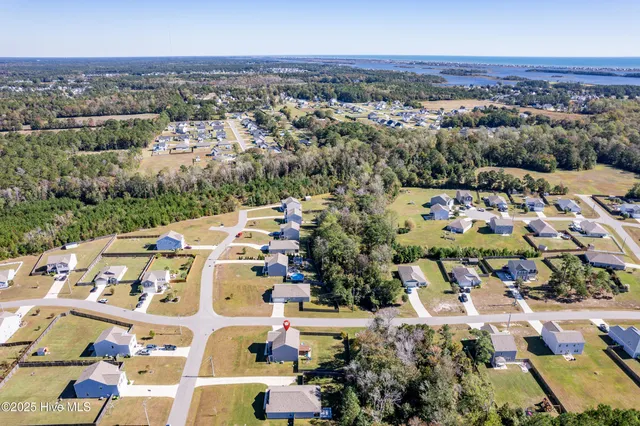 $408,000 | 221 Cheswick Drive, Holly Ridge, NC 28445