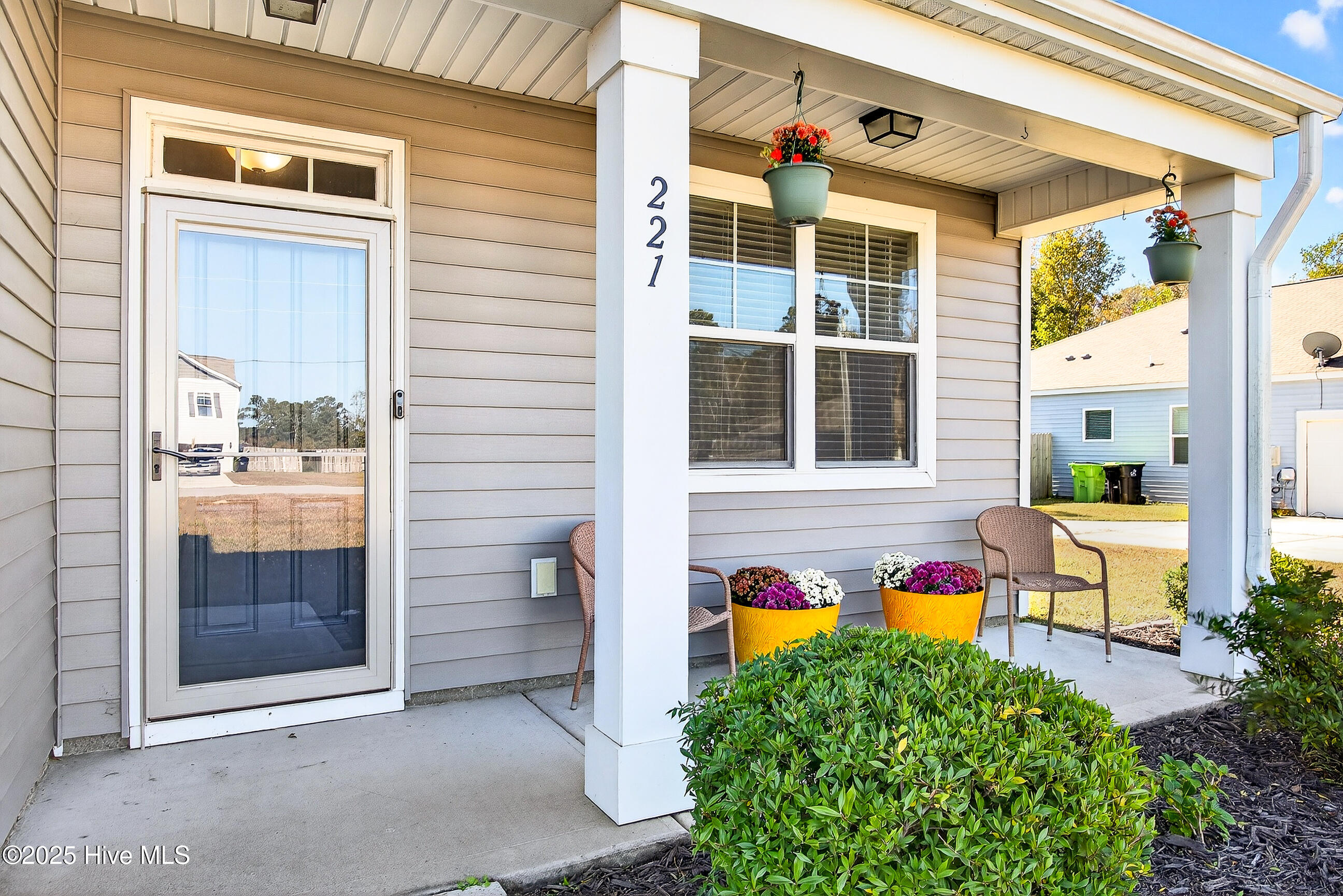 221 Cheswick Drive Holly Ridge, NC 28445 - Photo 4 of 41 04