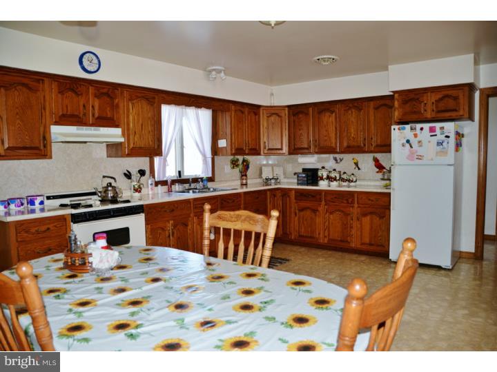 3016 Bryants Corner Road Hartly, DE 19953 - Photo 10 of 24 Kitchen