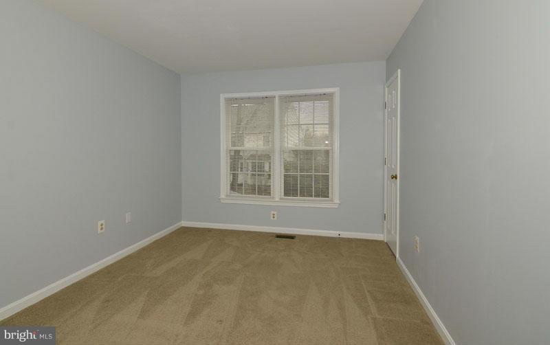 18 Rutledge Court Sterling, VA 20165 - Photo 20 of 30 Bedroom