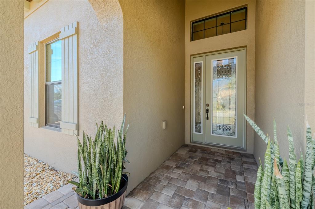 4950 Diamonds Palm Loop Wesley Chapel, FL 33543 - Photo 5 of 65