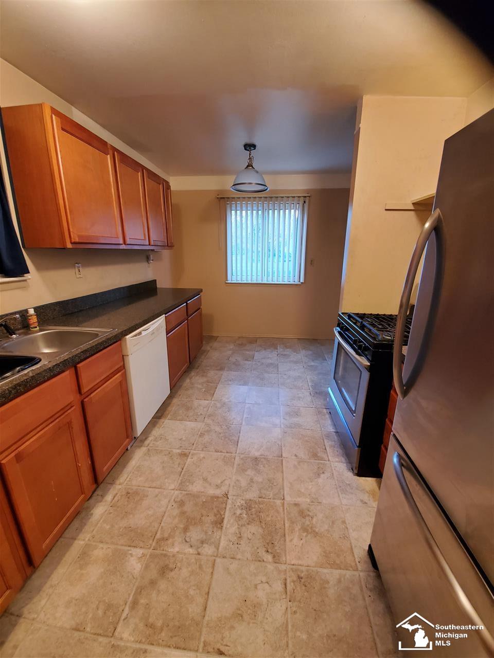 26110 Superior Road Taylor, MI 48180 - Photo 17 of 30
