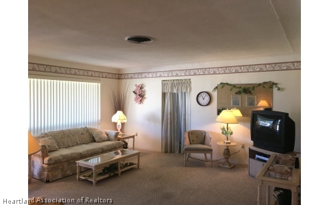 204 Spring Garden Road Sebring, FL 33870 - Photo 5 of 24 Gallery Image 5