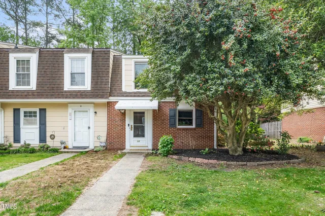 $209,900 | 13 Patriot Circle, Durham, NC 27704