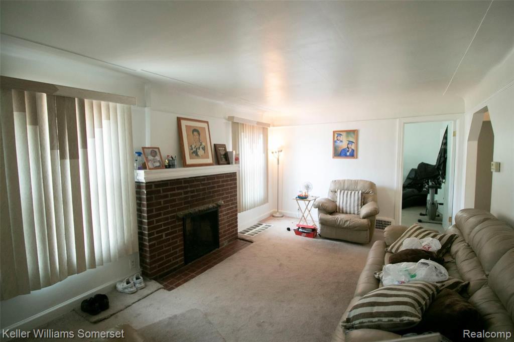 1970 Rome Avenue Warren, MI 48091 - Photo 22 of 24