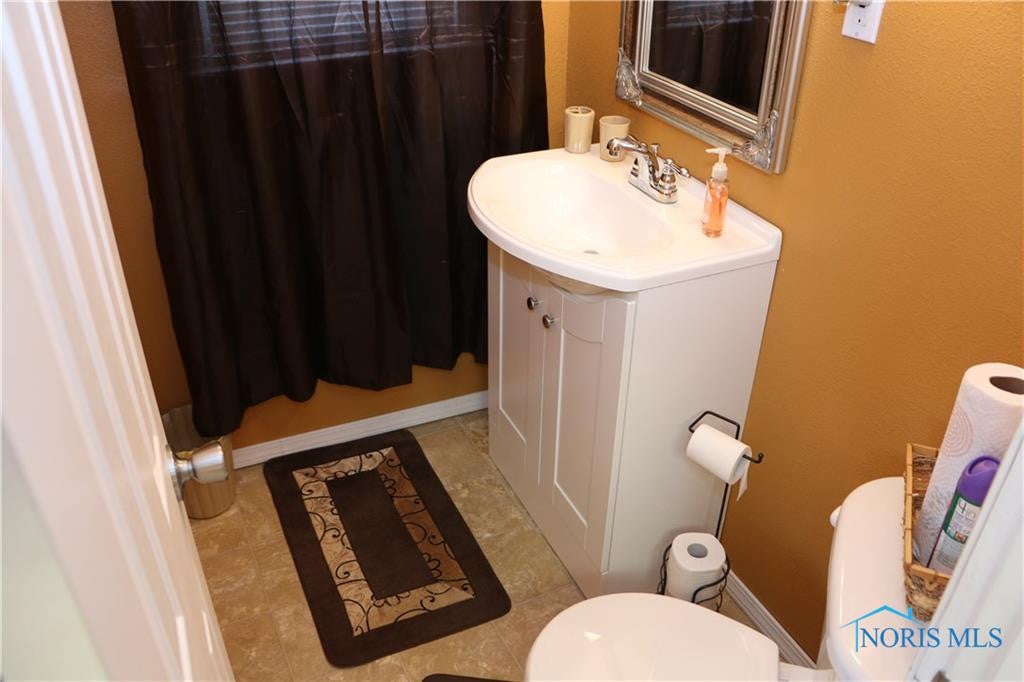 1430 Addington Road Toledo, OH 43607 - Photo 8 of 18 Gallery Image 8