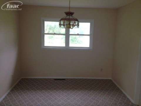 3481 North Gale Road Davison, MI 48423 - Photo 3 of 8 20415495-3.JPG