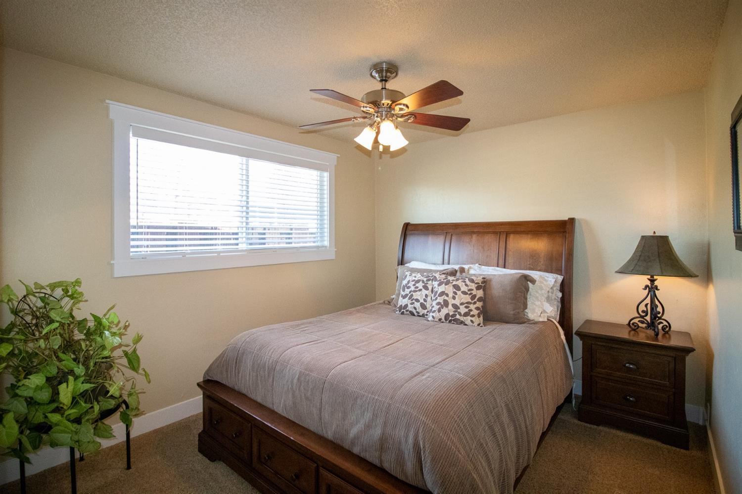 2434 Roberts Road Medford, OR 97504 - Photo 15 of 27 Additional Photo