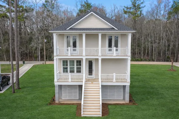 $724,900 | 1304 McCrae Drive, Moncks Corner, SC 29461