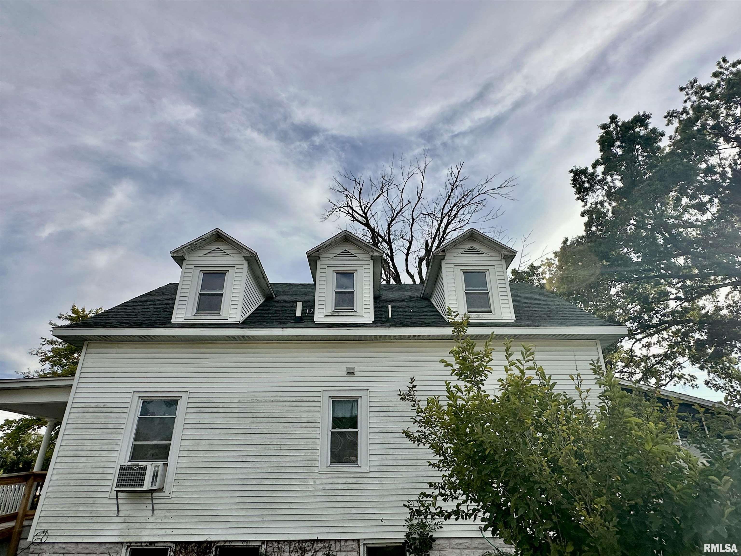 716 Cedar Street Centralia, IL 62801 - Photo 11 of 53