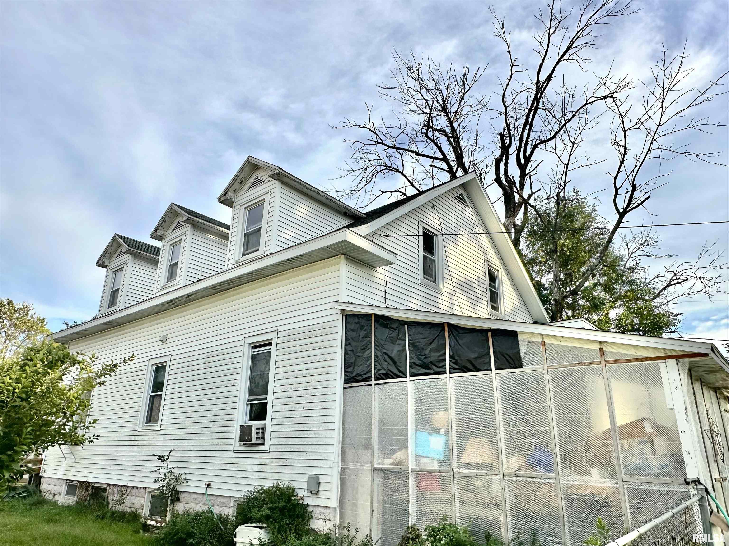 716 Cedar Street Centralia, IL 62801 - Photo 13 of 53