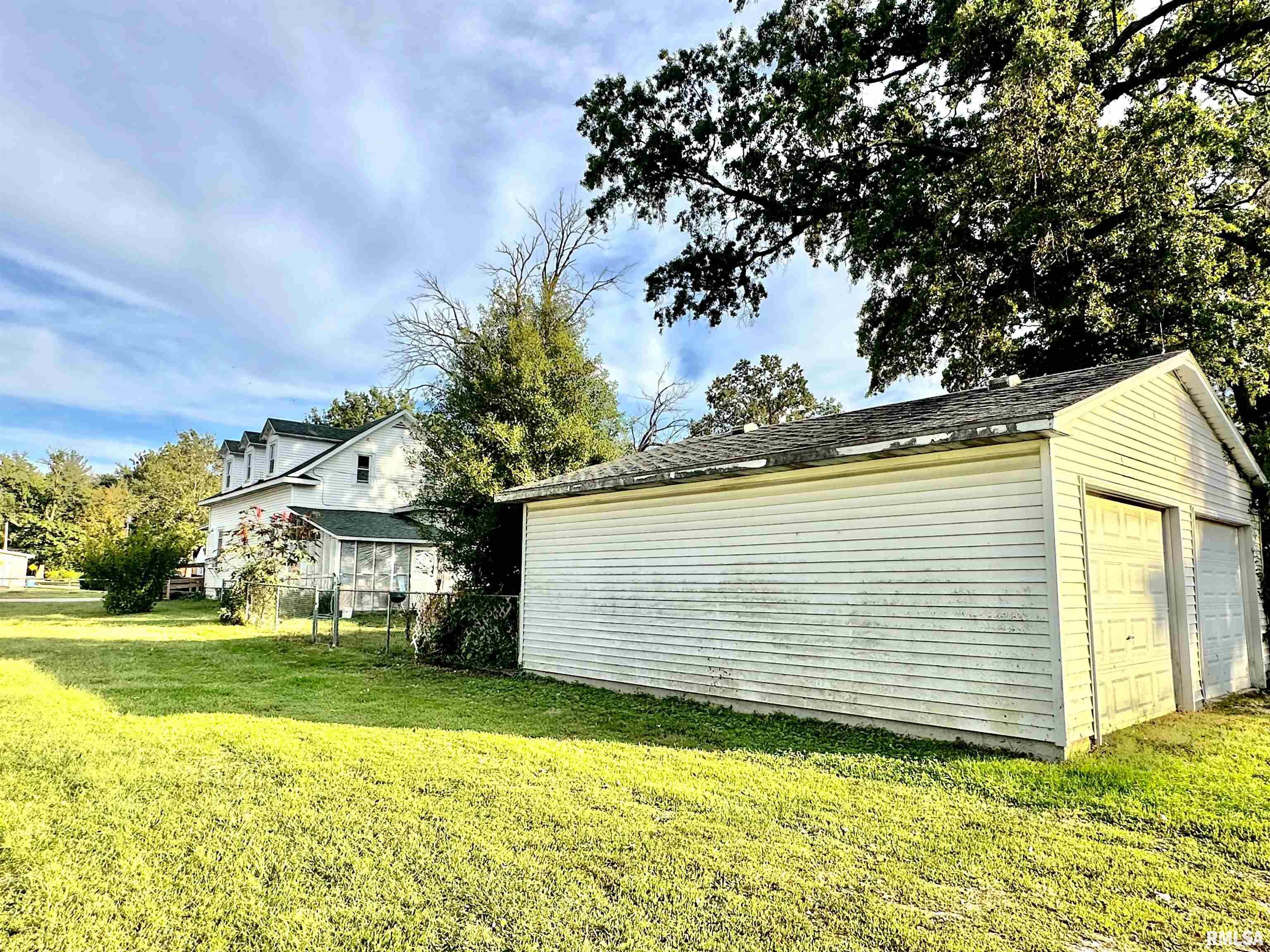 716 Cedar Street Centralia, IL 62801 - Photo 14 of 53