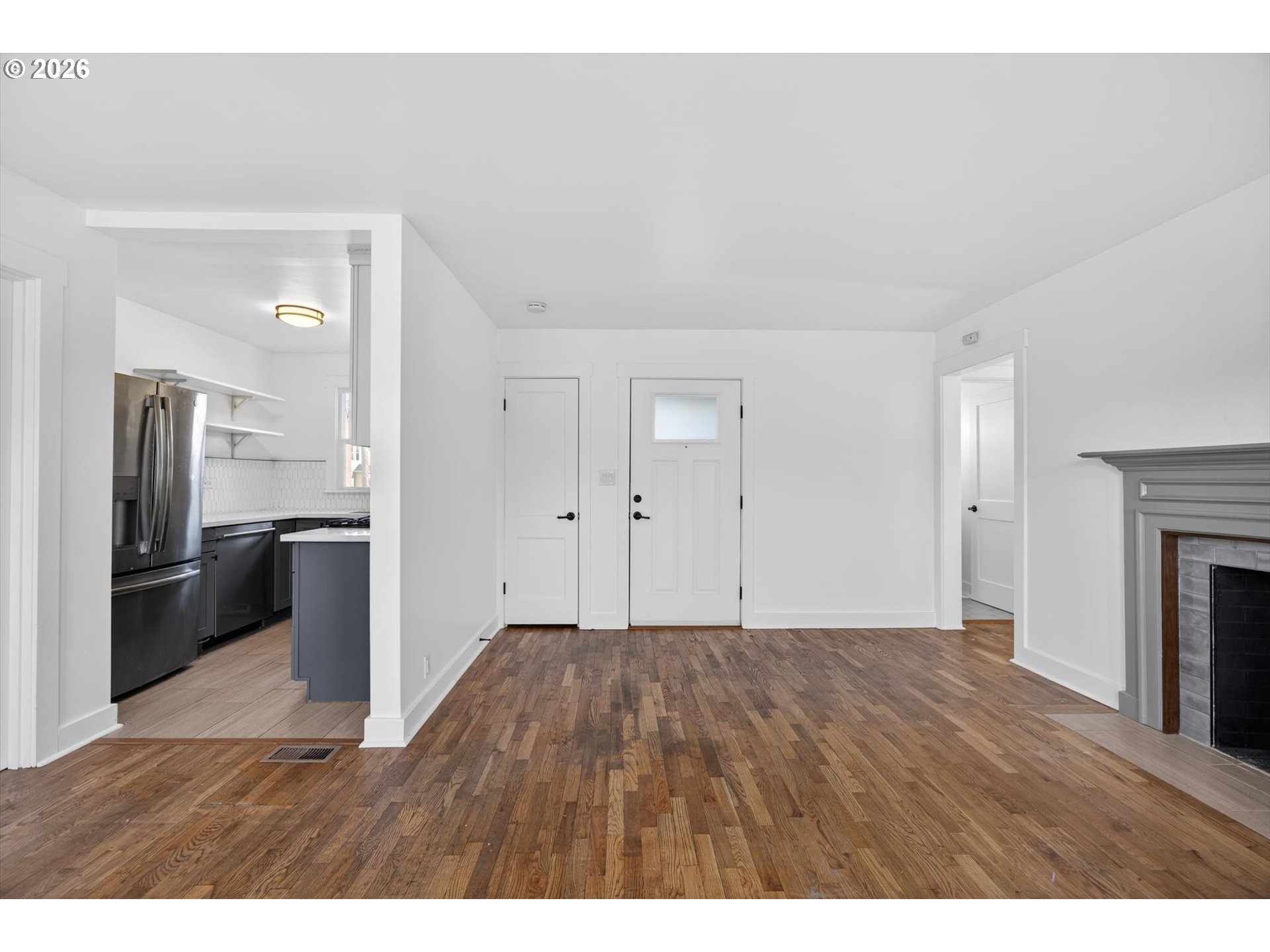 6505 North Knowles Avenue Portland, OR 97217 - Photo 8 of 37