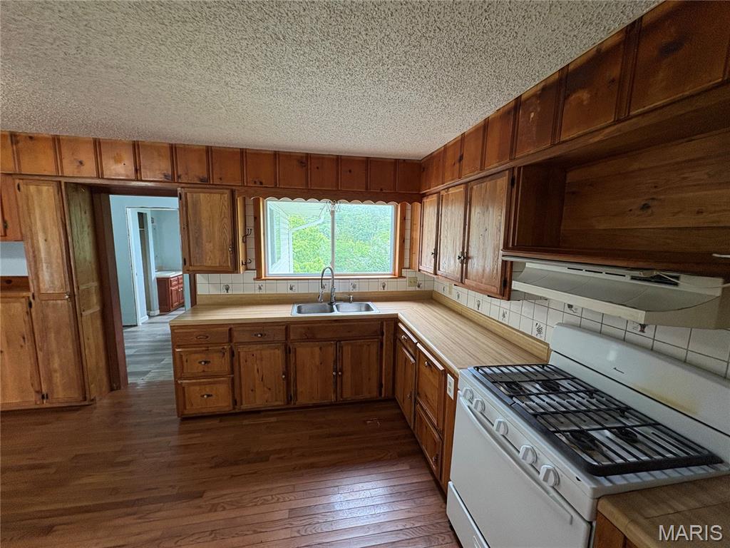 7440 Highway 17 Houston, MO 65483 - Photo 37 of 40