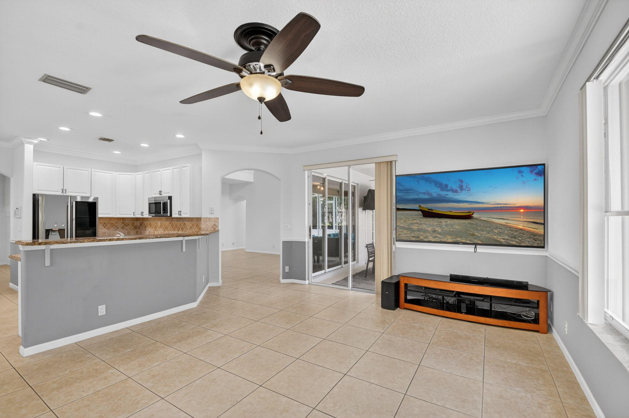 6283 Shadow Tree Lane Lake Worth, FL 33463 - Photo 14 of 84 25-web-or-mls-House (23)