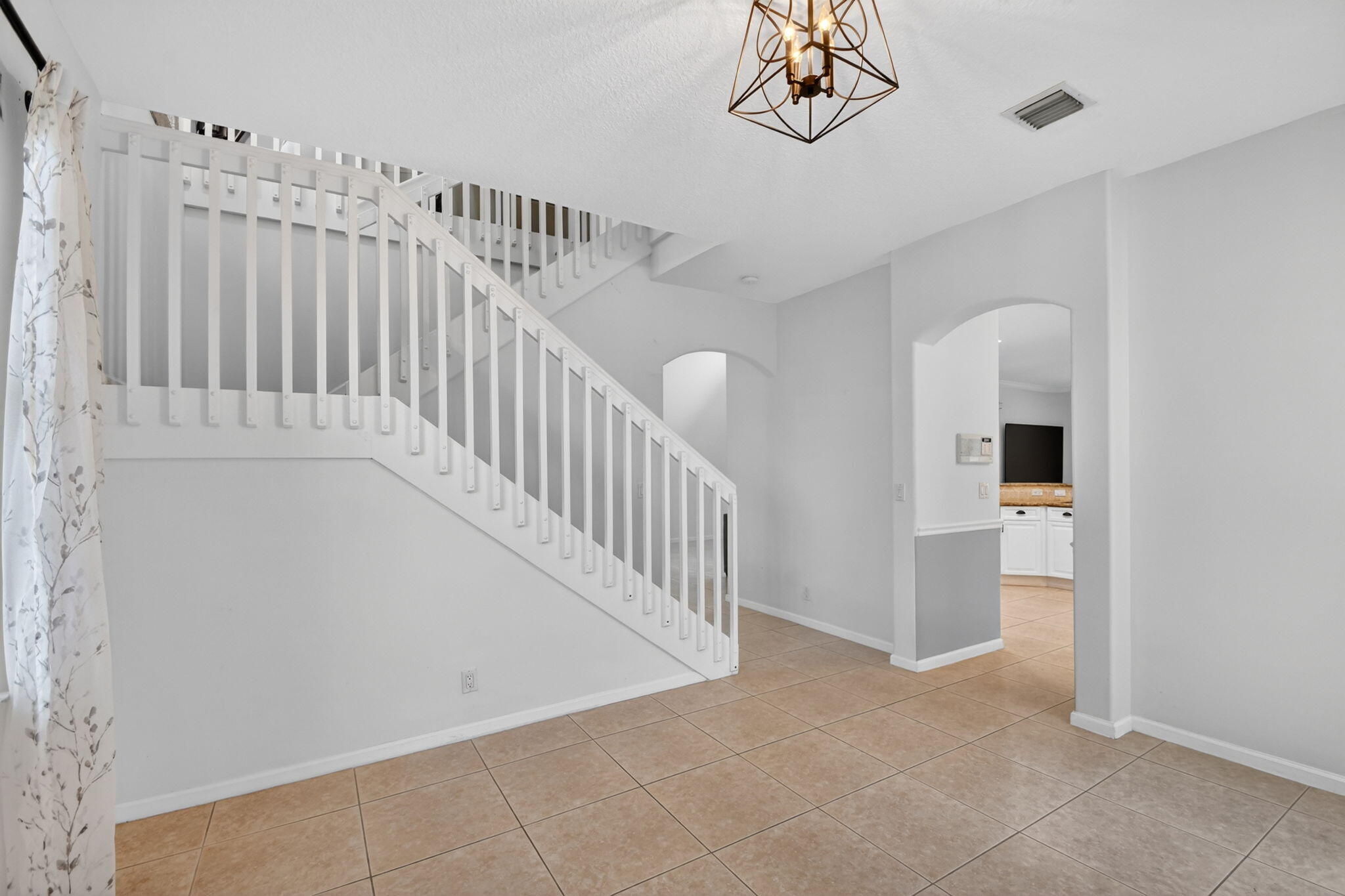 6283 Shadow Tree Lane Lake Worth, FL 33463 - Photo 20 of 84 28-web-or-mls-House (26)