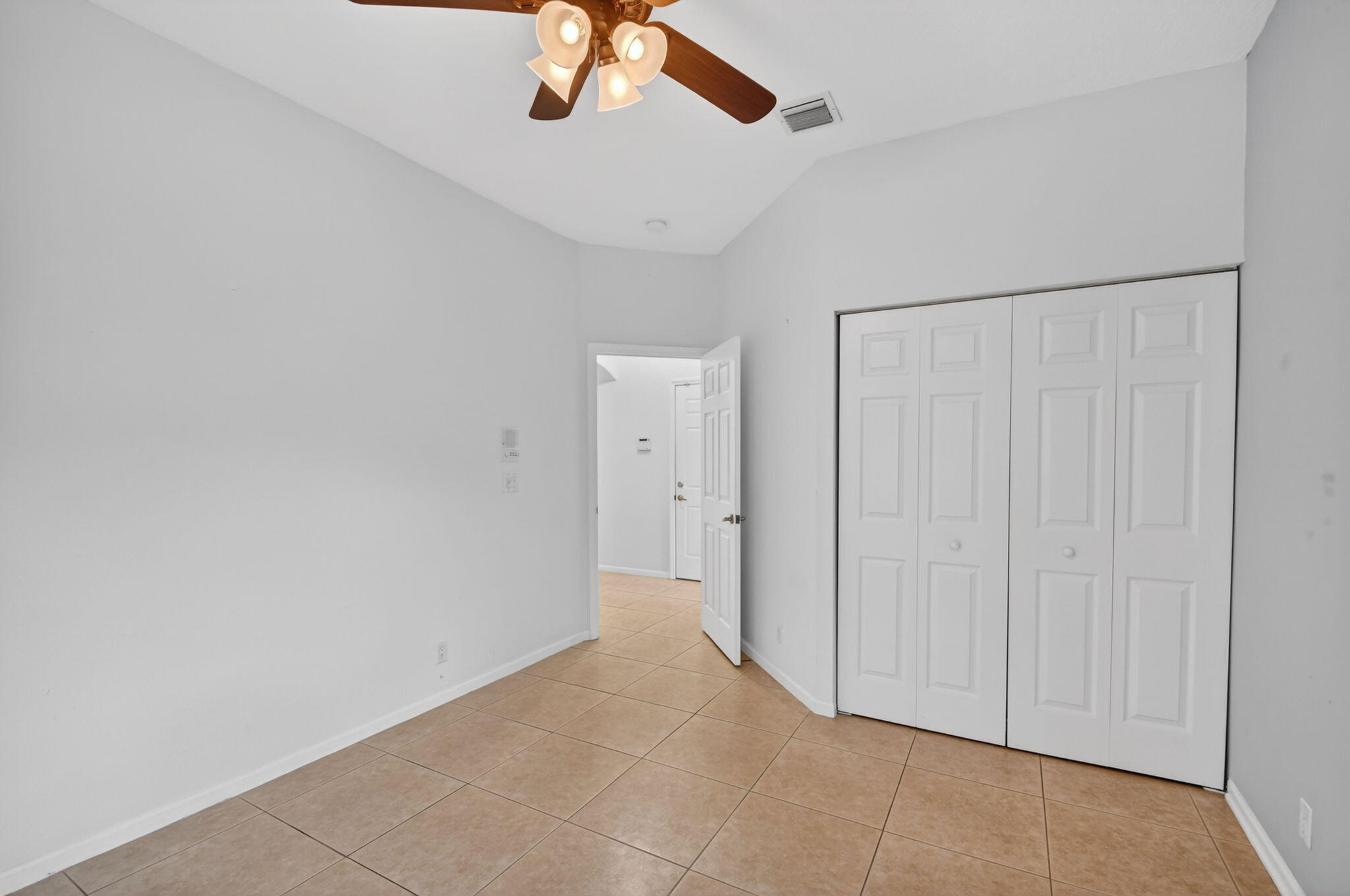 6283 Shadow Tree Lane Lake Worth, FL 33463 - Photo 43 of 84 32-web-or-mls-House (30)