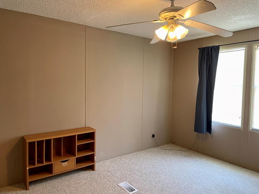 422 Calhoun Road East Greenwood, SC 29646 - Photo 16 of 34 Gallery Image 16