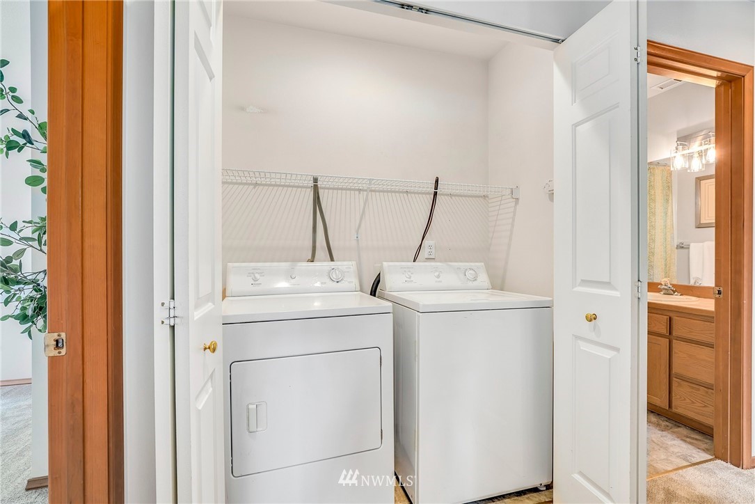 7220 208th Street Southwest, Unit 2 Edmonds, WA 98026 - Photo 25 of 27