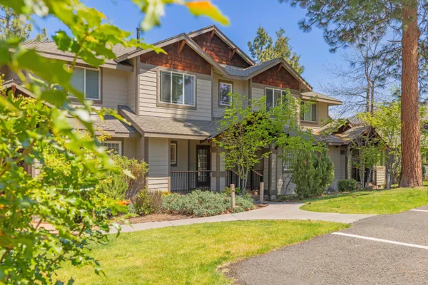 $345,000 | 5029 Falcon Drive, Klamath Falls, OR 97601