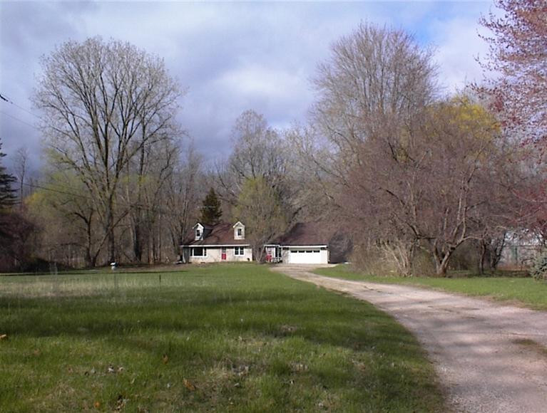10360 Moon Road Saline, MI 48176 - Photo 4 of 21 Photo 4