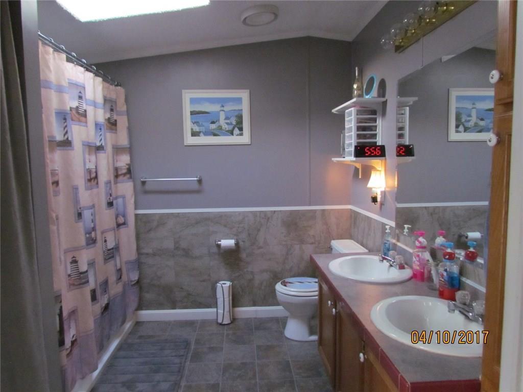 29 Deer Run Ridge Sidney, ME 04330 - Photo 19 of 31 BATH