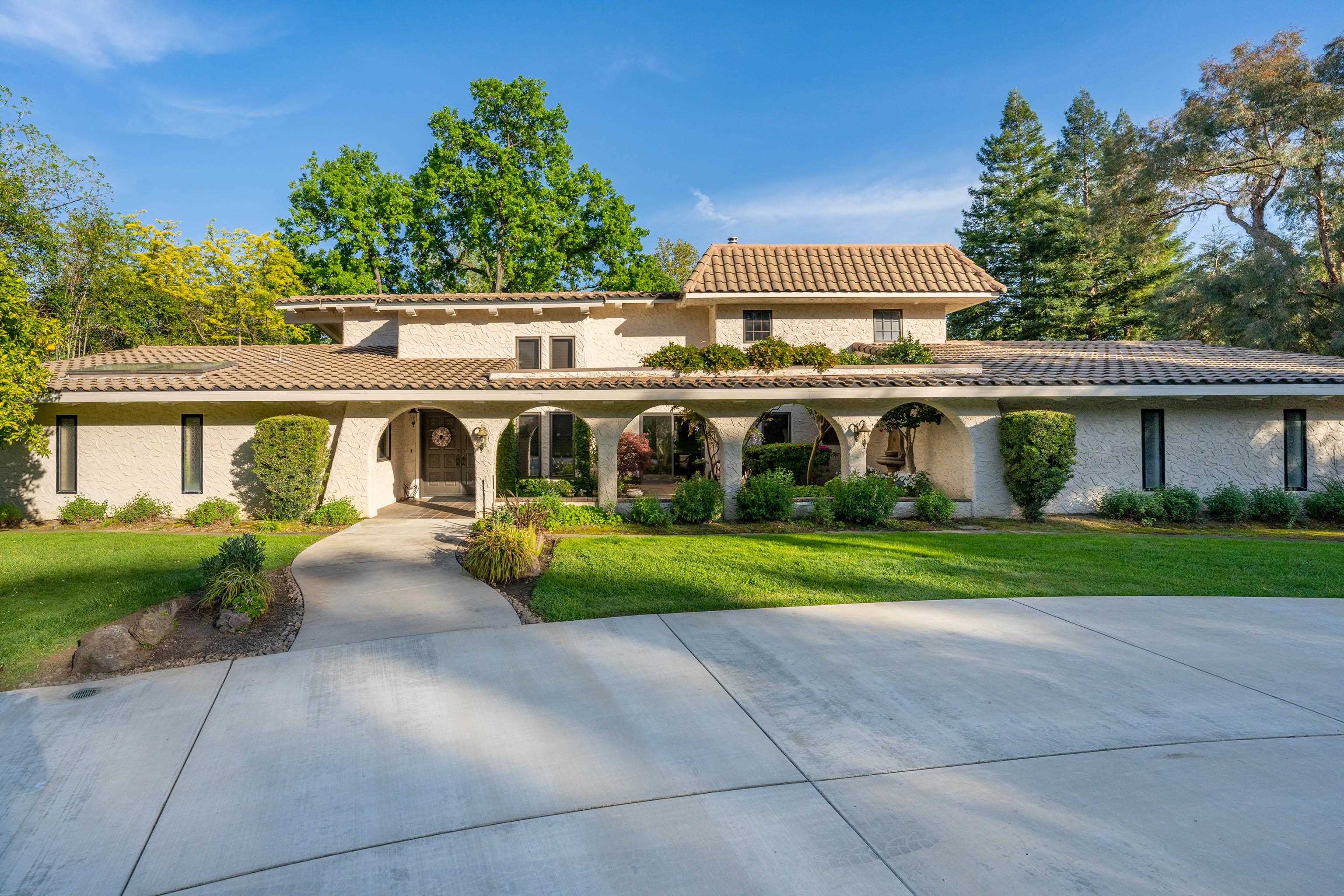 22441 Adobe Road Red Bluff, CA 96080 - Photo 4 of 71 Gallery Image 4