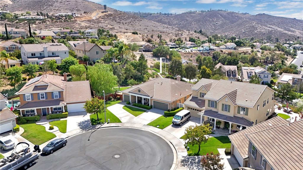 17089 Bluff Vista Court Riverside, CA 92503 - Photo 40 of 49