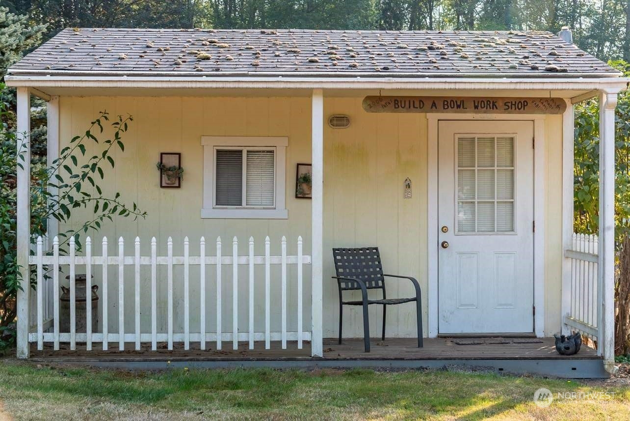 113 Core Road Silver Creek, WA 98585 - Photo 11 of 34 Gallery Image 11