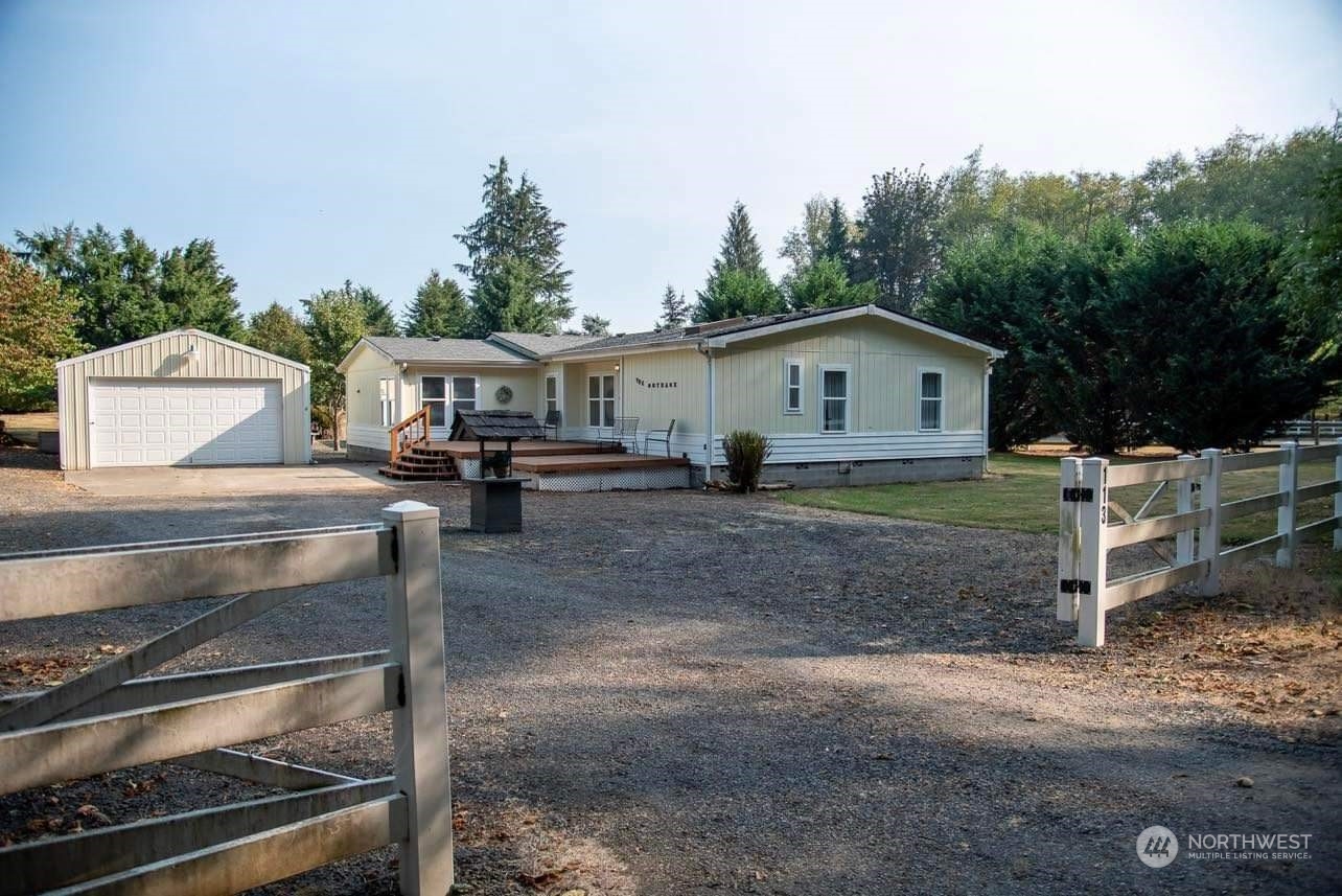 113 Core Road Silver Creek, WA 98585 - Photo 9 of 34 Gallery Image 9