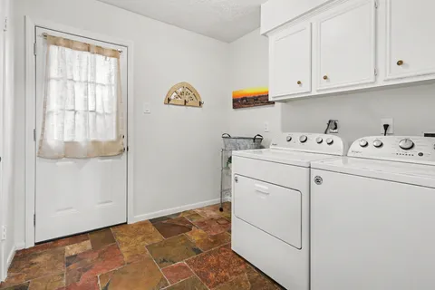 $410,000 | 12415 Ella Lee Lane, Houston, TX 77077