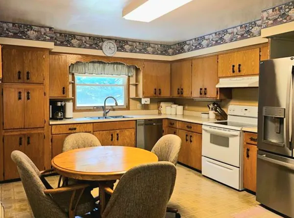 $545,000 | N5847 County Road D, Princeton, WI 54968