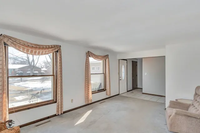 $275,000 | 817 Stonewall Drive, Bourbonnais, IL 60914