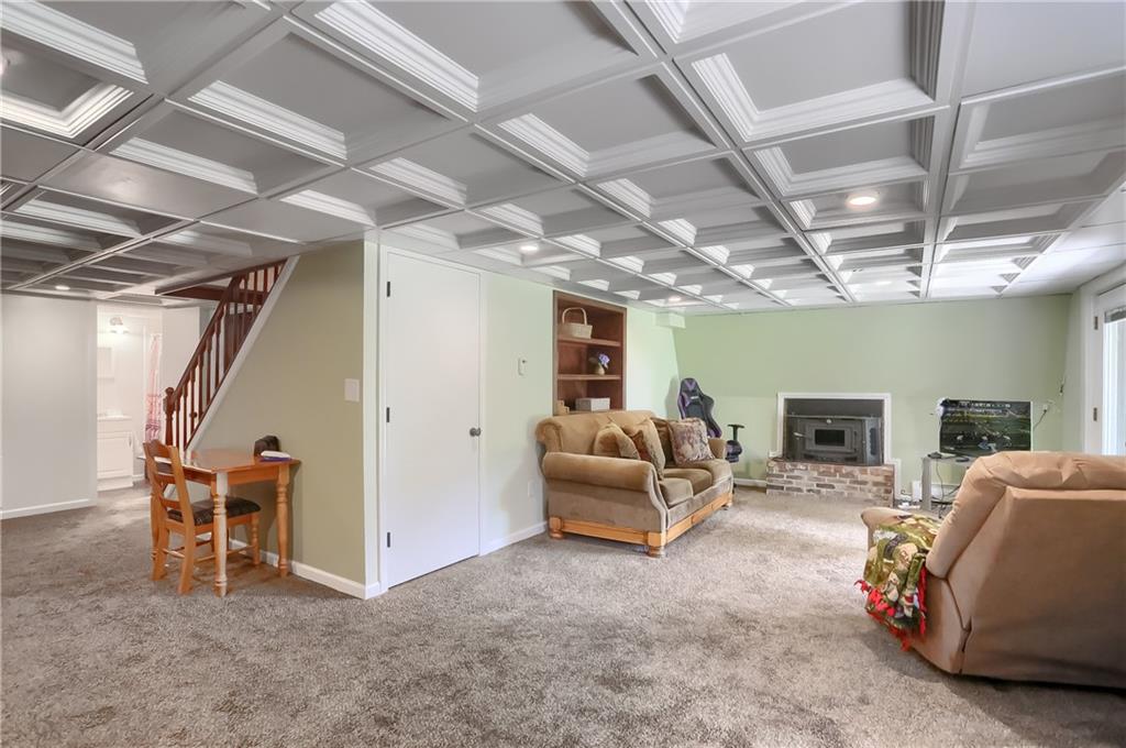 274 Moody Road Clinton, PA 15026 - Photo 32 of 50 Gallery Image 32