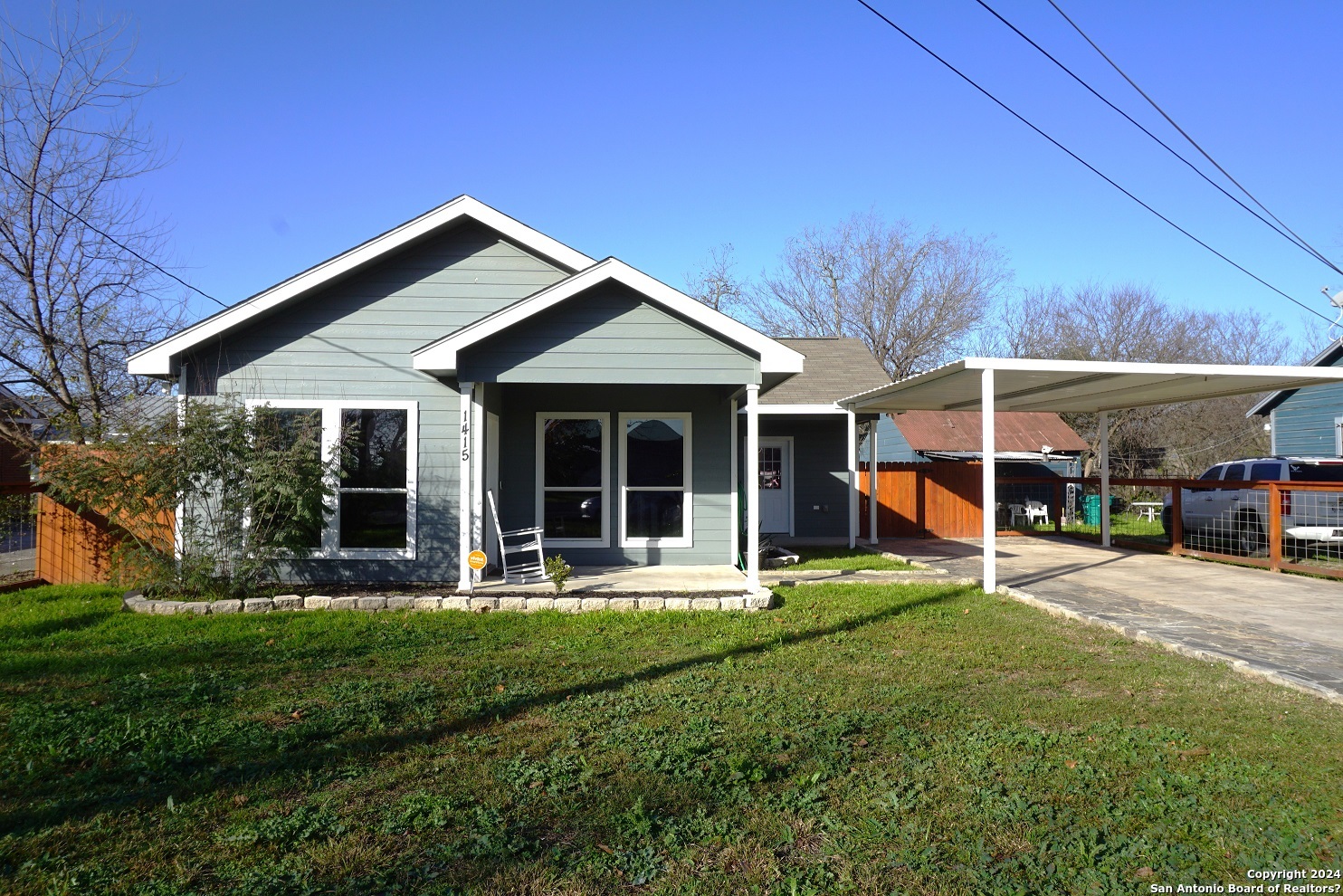 1415 Semlinger Road San Antonio, TX 78220 - Photo 2 of 27