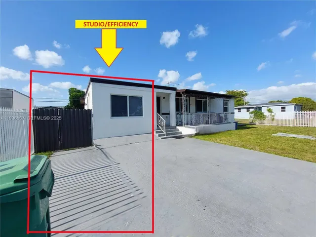 $1,300 | 1011 Northwest 145th Street, Unit 2, Miami, FL 33168